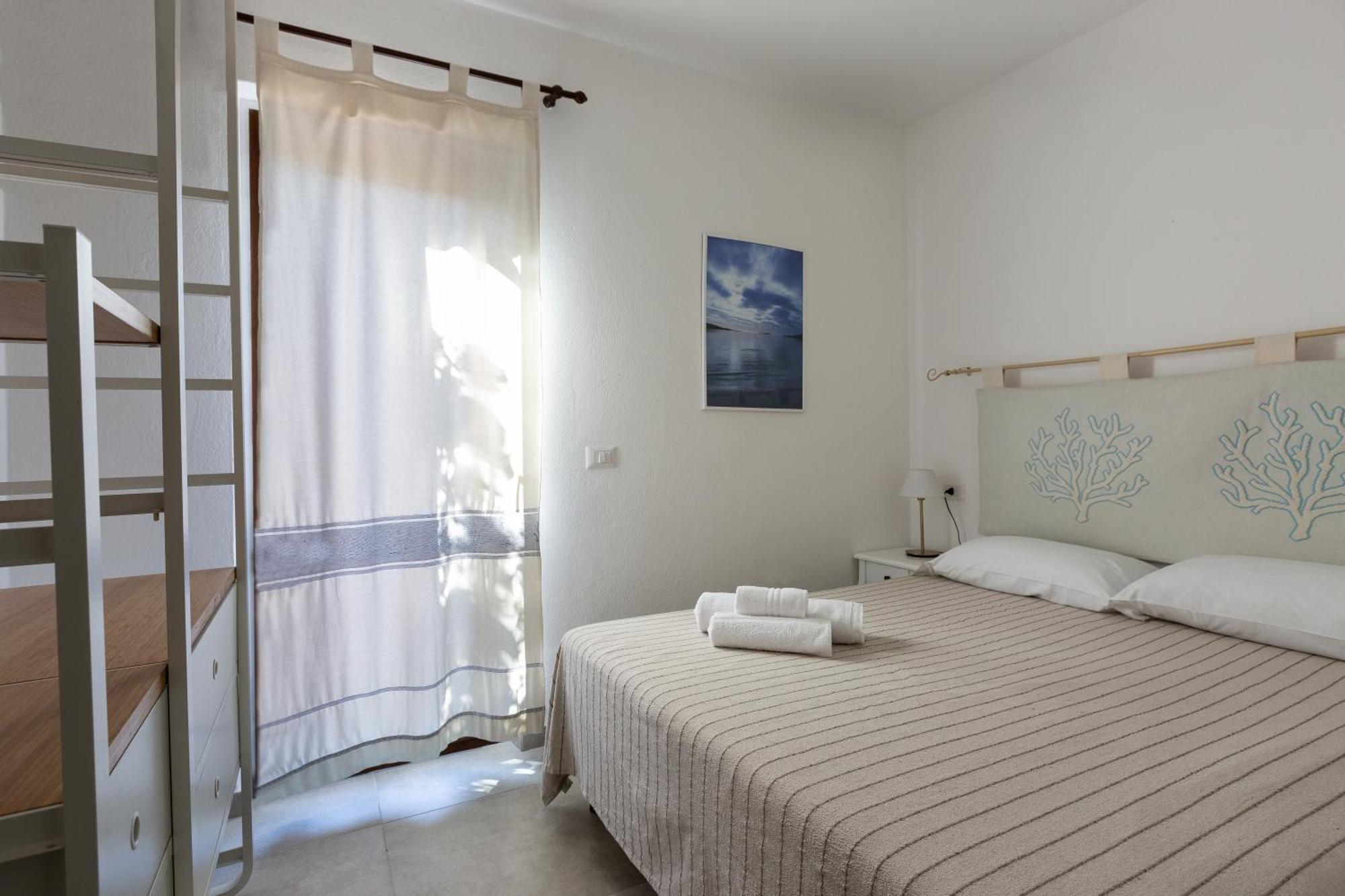 Residence Il Melograno San Teodoro  Exterior photo